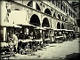 ambulanti piazza delle Erbe fine anni 40 (Daniele Zorzi)